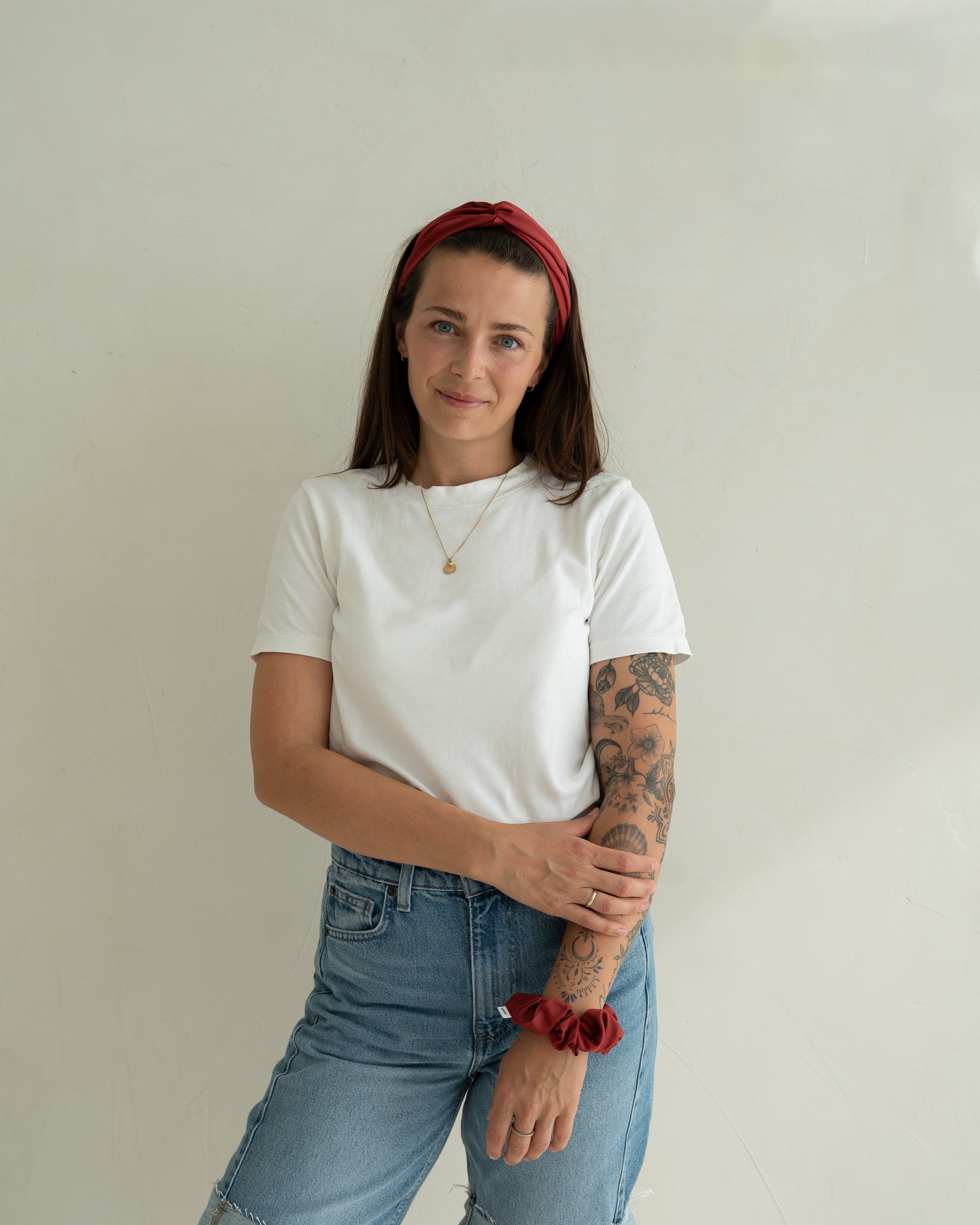 Drahthaarband Satin – Ruby