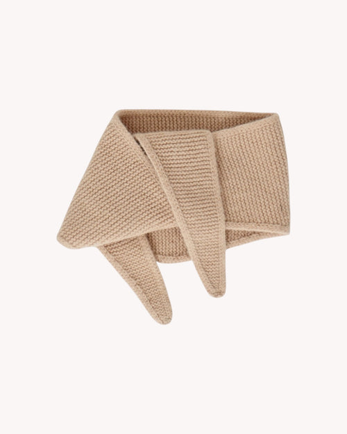 frontansicht eines mini schals in beige
