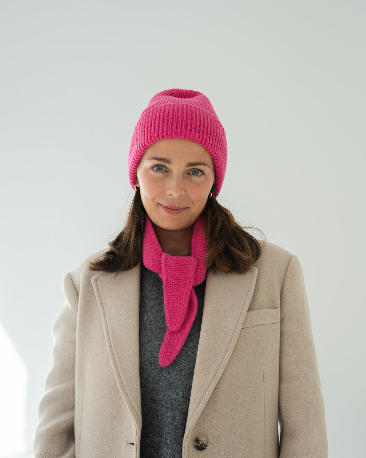 Merino Mini Scarf – Bright Pink
