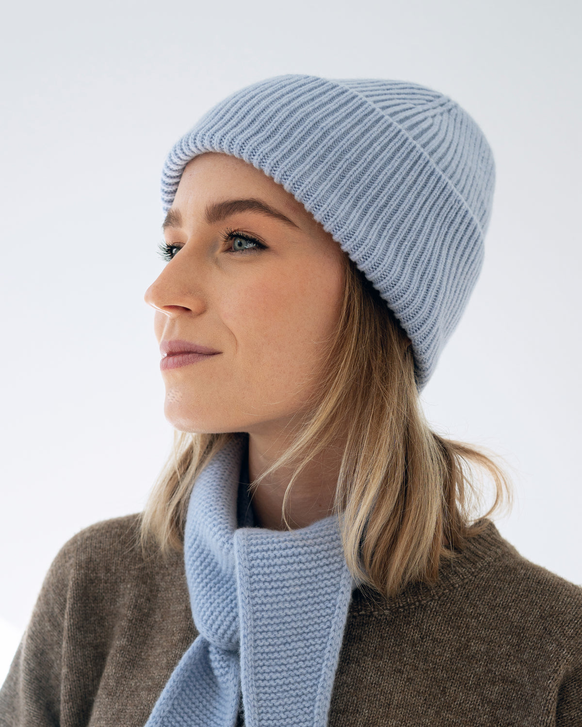Set aus Beanie und Mini Scarf - Sky Blue