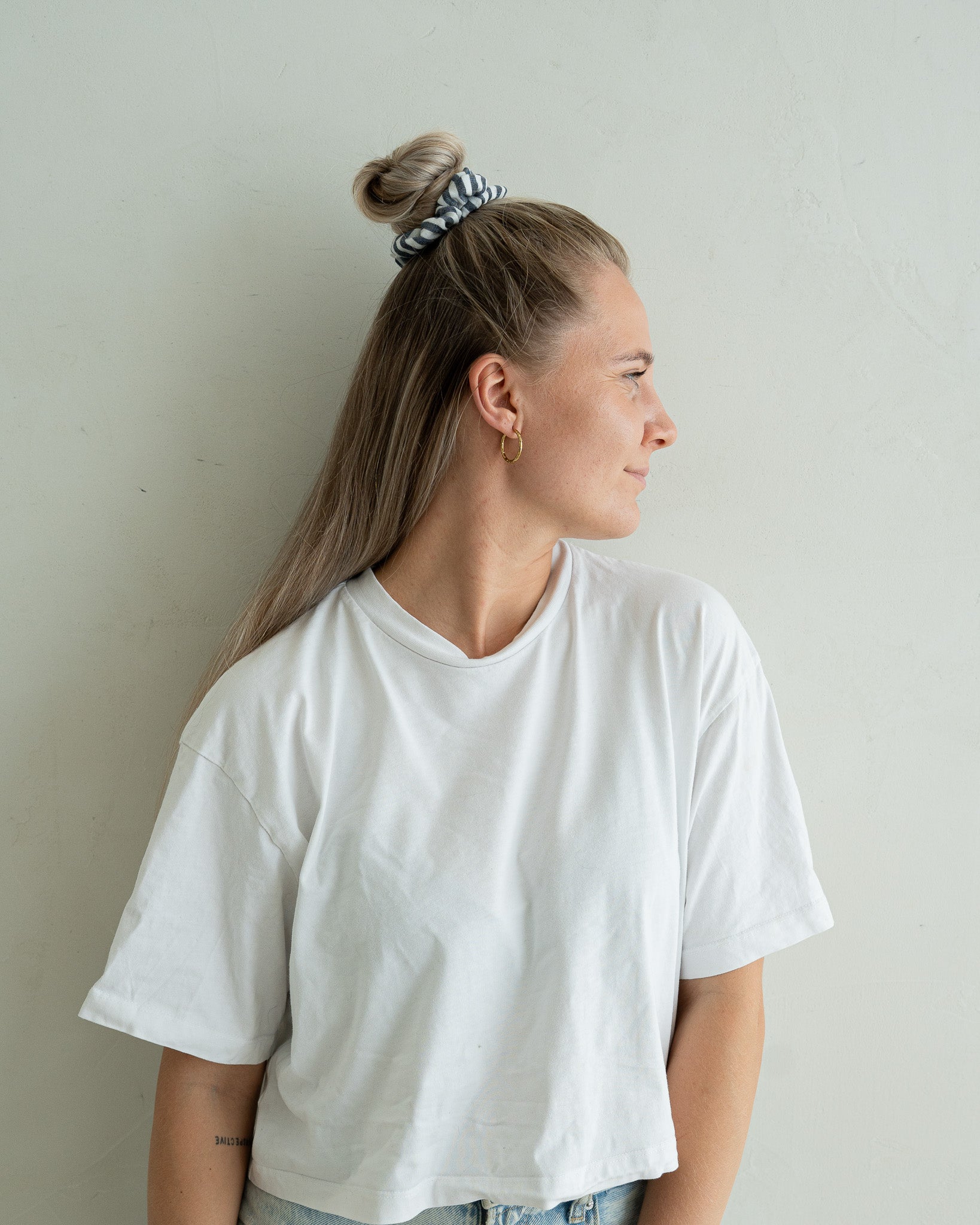 Scrunchie Striped – Anthrazit
